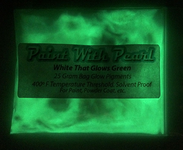 White to Green Glow In The Dark Paint - Color Shift Pearls